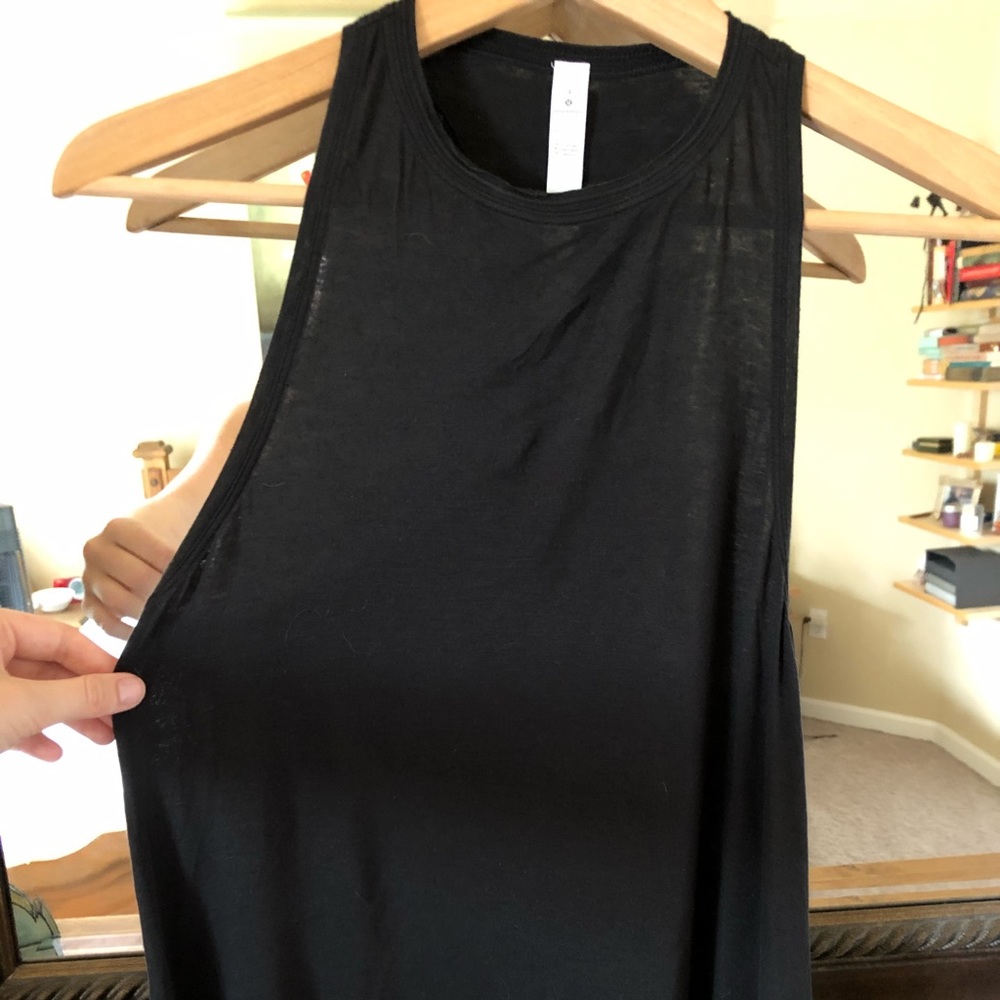 Lulu Lemon Basic black athletic tank (4)